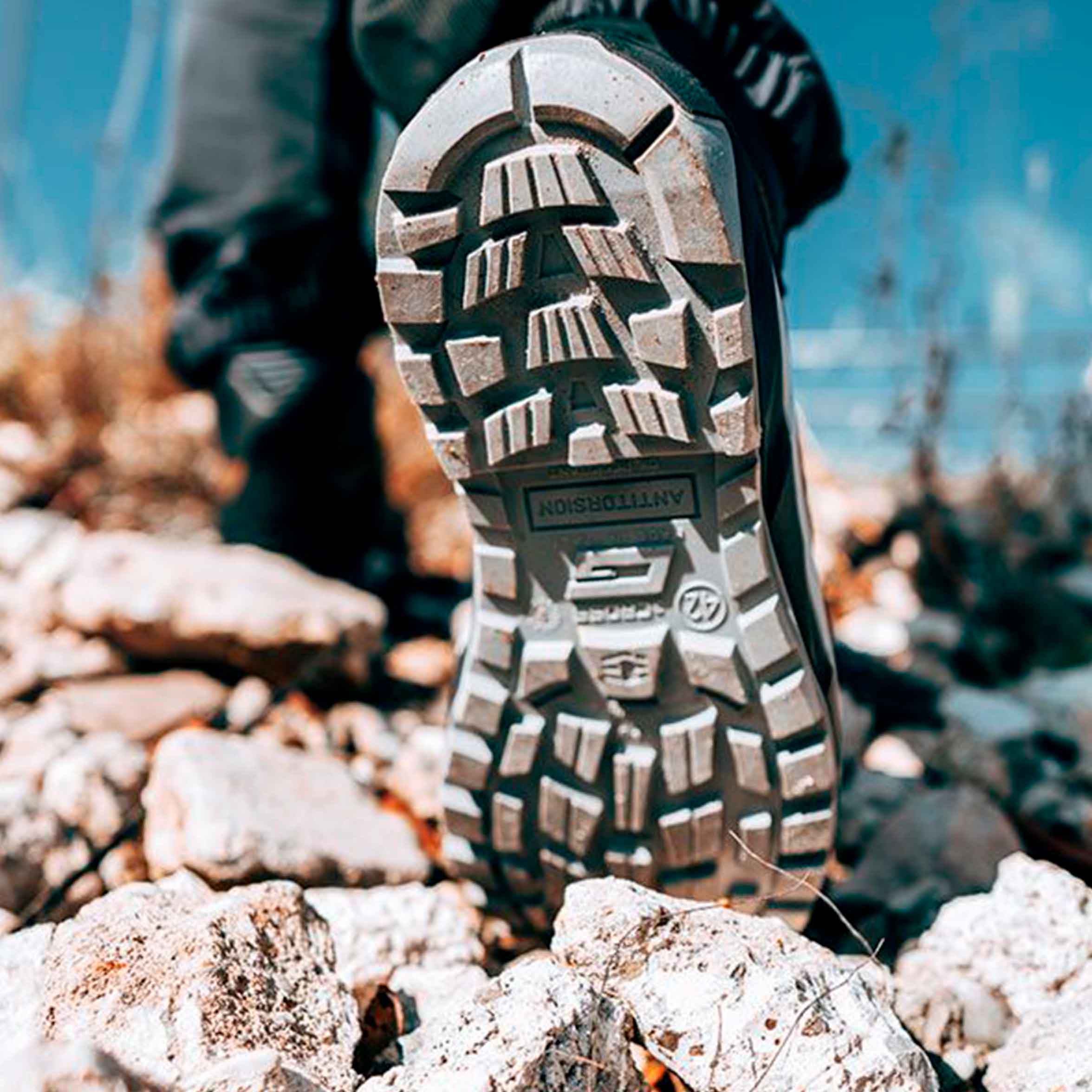 Zapato de Seguridad MAKALU S7L FO CI SR – Giasco